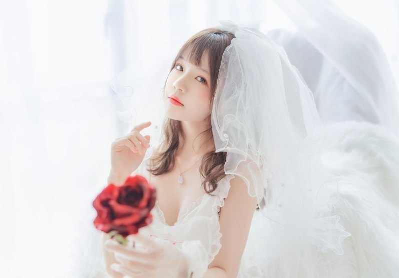 轻纱飘逸，梦幻迷离——桜桃喵《轻纱》的浪漫演绎 第3张